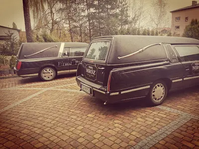 Zakład Pogrzebowy i Kamieniarski - AARON Firma Mróz - Piotr Mróz - Dąbrowa Górnicza